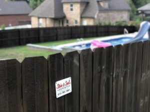 thumb of 5 Key Traits of an Outstanding Tennessee Fence Staining Company