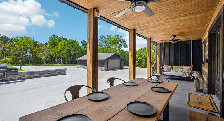 Pergolas & Outdoor structures